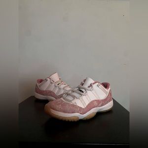 Jordan 11 low
